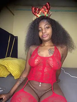 Sasha-smiles online show from December 23, 2025, 5:38 am