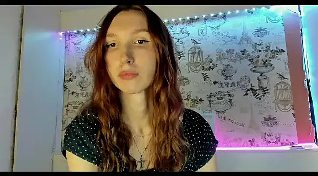 Snapshot of LisaIcon chatting on January 20, 2025, 1:00 pm LisaIcon online show from January 20, 2025, 1:00 pm