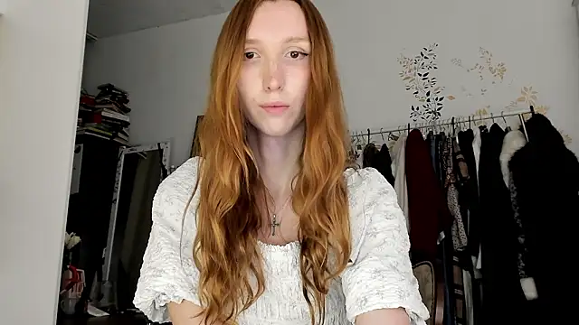 Snapshot of LisaIcon chatting on March 9, 2026, 8:57 pm LisaIcon online show from March 9, 2026, 8:57 pm