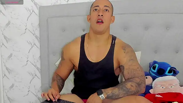 luigiferrara online show from January 13, 2026, 9:53 pm