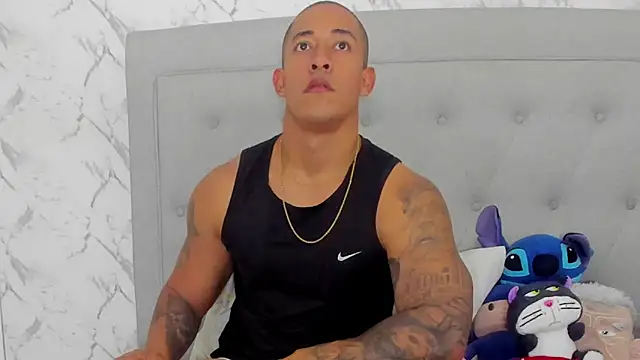 Snapshot of luigiferrara chatting on March 12, 2026, 9:21 pm luigiferrara online show from March 12, 2026, 9:21 pm