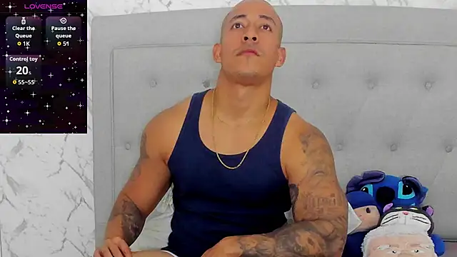 Snapshot of luigiferrara chatting on March 30, 2026, 9:49 pm luigiferrara online show from March 30, 2026, 9:49 pm