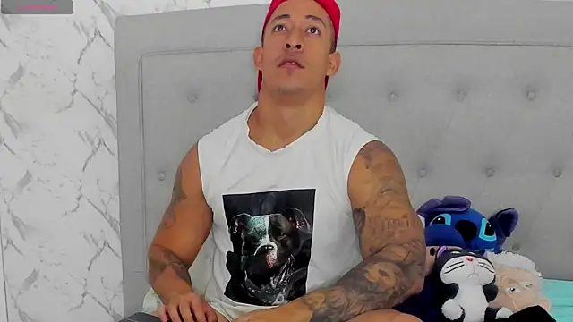 Snapshot of luigiferrara chatting on April 5, 2026, 2:47 pm luigiferrara online show from April 5, 2026, 2:47 pm