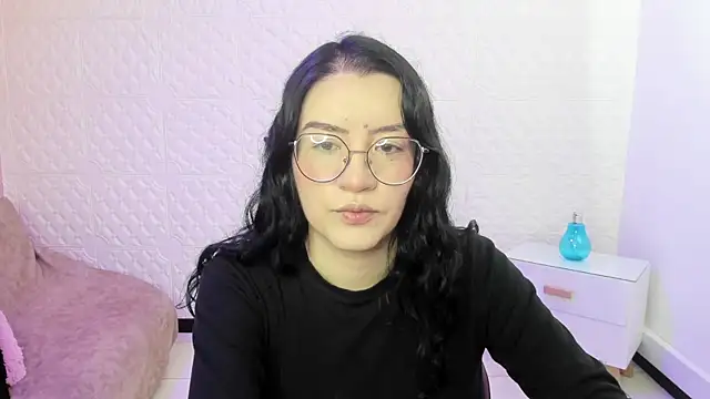 Violetaa diazz online show from September 27, 2025, 9:09 pm