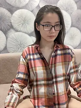 Milka23 online show from March 9, 2025, 8:52 pm