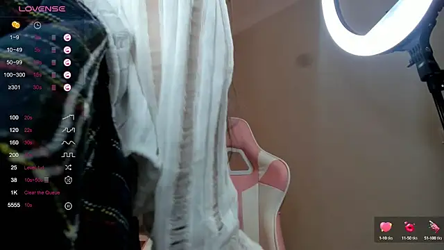 sailorrmoon online show from December 9, 2024, 4:34 am