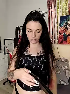 Lola Hale online show from December 24, 2024, 6:06 pm