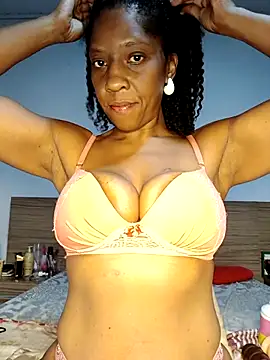 Luhma hot online show from November 9, 2025, 3:10 pm