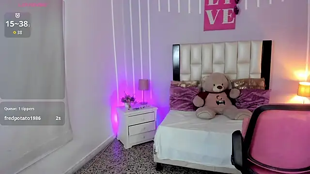 Snapshot of Andy_Gamboa chatting on March 13, 2026, 12:56 pm Andy Gamboa online show from March 13, 2026, 12:56 pm