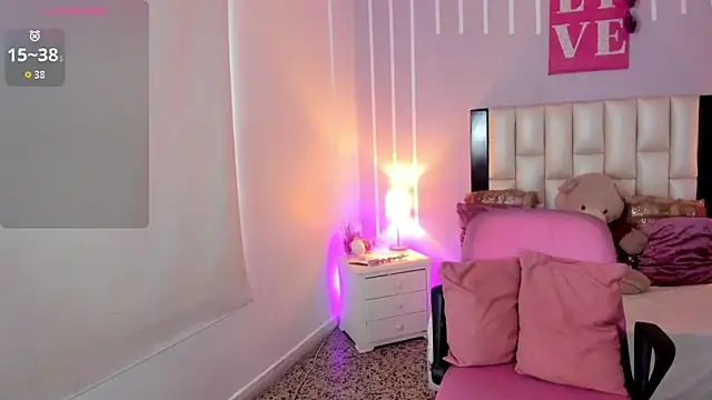 Snapshot of Andy_Gamboa chatting on March 31, 2026, 1:22 pm Andy Gamboa online show from March 31, 2026, 1:22 pm