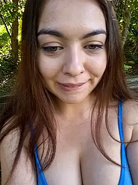 la luna sorse online show from October 3, 2025, 12:13 pm