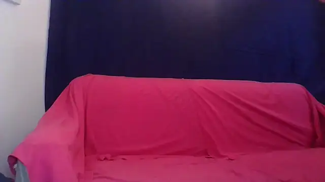 pinksailor online show from October 3, 2025, 9:23 pm