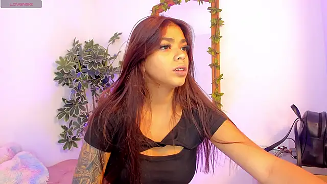 GiaFu online show from November 12, 2025, 6:19 pm