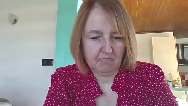 Snapshot of Sandcoq chatting on February 26, 2026, 1:21 pm Sandcoq online show from February 26, 2026, 1:21 pm