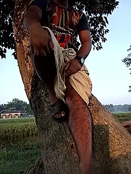 Snapshot of arafat_mia chatting on October 19, 2025, 12:22 am arafat mia online show from October 19, 2025, 12:22 am