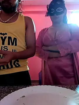 Snapshot of saviverma2024 chatting on December 17, 2024, 6:24 am saviverma2024 online show from December 17, 2024, 6:24 am