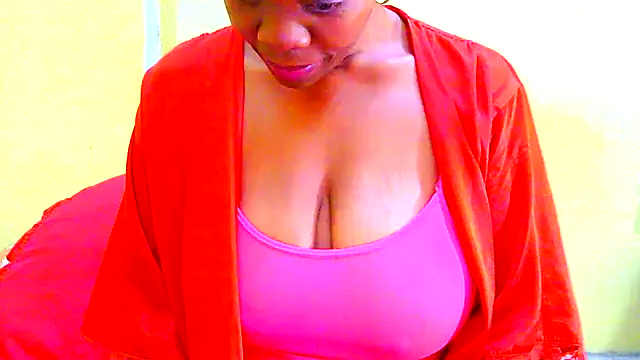 Snapshot of Mollybrookexx chatting on May 12, 2026, 2:14 pm Mollybrookexx online show from May 12, 2026, 2:14 pm