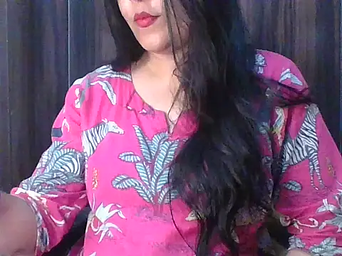 Snapshot of santurmom chatting on June 29, 2026, 5:35 pm santurmom online show from June 29, 2026, 5:35 pm