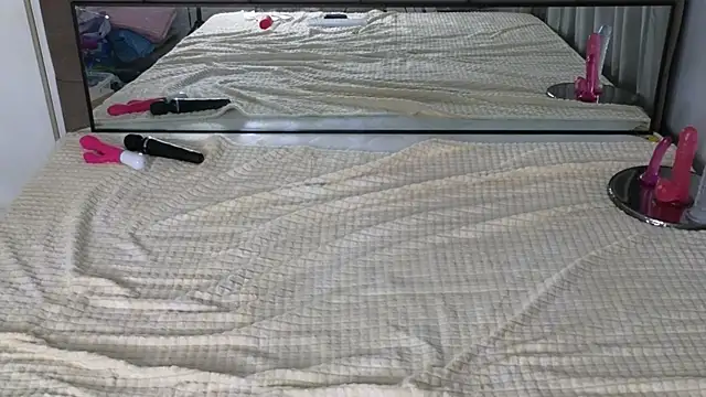 magnificent angel online show from March 11, 2025, 12:44 am