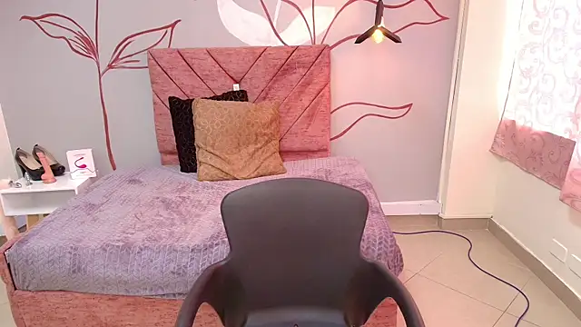 Snapshot of Aly_Cute_ chatting on February 25, 2025, 3:16 pm Aly Cute online show from February 25, 2025, 3:16 pm