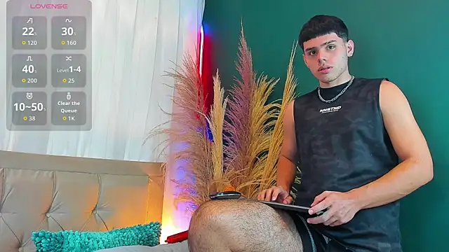 Nathaniel Park online show from September 30, 2025, 3:33 am