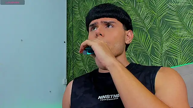 Nathaniel Park online show from April 19, 2026, 3:06 am