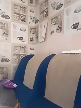 Veronica-Celie online show from September 26, 2025, 11:03 am