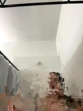 Snapshot of AlyssiaAmoreXO chatting on November 28, 2025, 6:32 pm AlyssiaAmoreXO online show from November 28, 2025, 6:32 pm