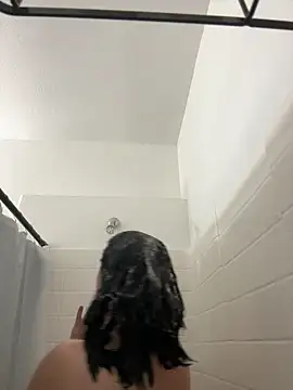 Snapshot of AlyssiaAmoreXO chatting on February 8, 2026, 8:56 pm AlyssiaAmoreXO online show from February 8, 2026, 8:56 pm