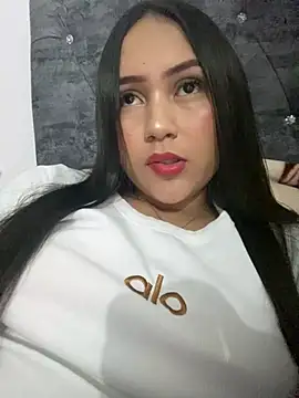 YuliiCamm online show from January 17, 2025, 12:10 am