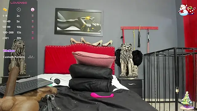 ValentinaThomas online show from December 5, 2024, 10:45 pm