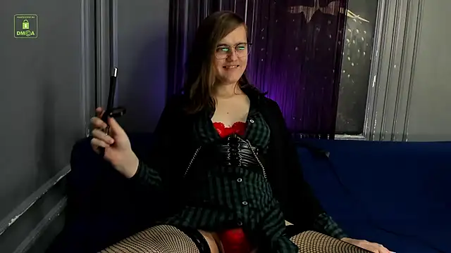 YukoFanee online show from December 26, 2024, 3:42 pm