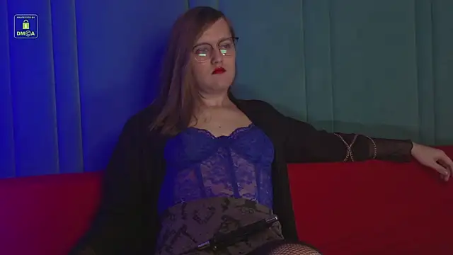 YukoFanee online show from January 10, 2025, 10:39 am