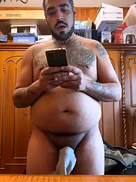 Dikkiduohottt online show from October 27, 2025, 3:38 pm