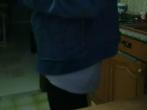 VeneRed online show from October 18, 2025, 5:32 am