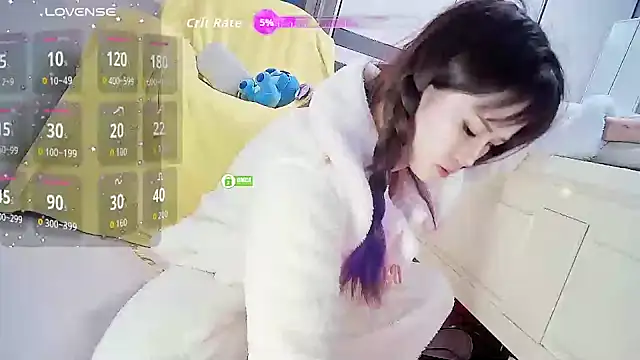 CN-Shanshan online show from November 17, 2025, 12:49 am