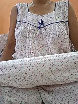 Melody Shyla online show from October 17, 2025, 12:58 am