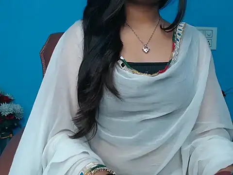 Wish Queen online show from November 6, 2025, 4:19 pm