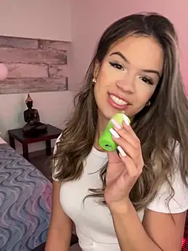 Alisha-Bond online show from January 20, 2025, 11:54 pm