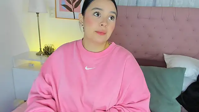 Cristal Cutte online show from January 18, 2025, 12:04 pm