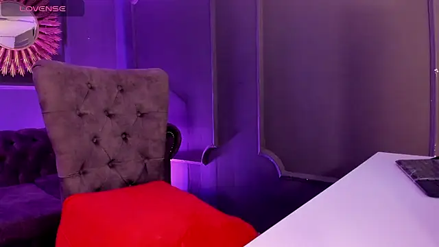 Lucy Williiams online show from January 13, 2025, 7:11 am