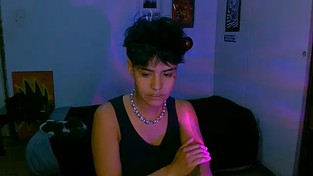 alex one888 online show from October 24, 2025, 12:30 am