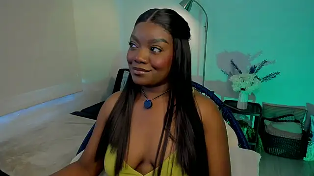 Im Maria online show from November 25, 2025, 8:09 pm