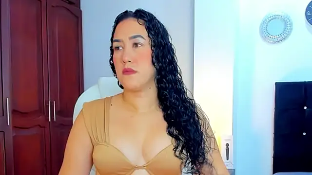 kathyajhonss online show from January 20, 2025, 10:37 pm