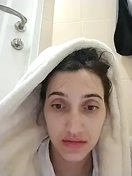 Snapshot of Iren chatting on March 16, 2026, 6:39 am Iren online show from March 16, 2026, 6:39 am