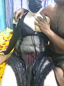 Snapshot of Raja_Ranii chatting on November 2, 2025, 3:20 am Raja Ranii online show from November 2, 2025, 3:20 am