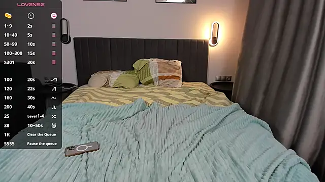 Snapshot of jesssicamooon chatting on December 20, 2024, 10:43 pm jesssicamooon online show from December 20, 2024, 10:43 pm