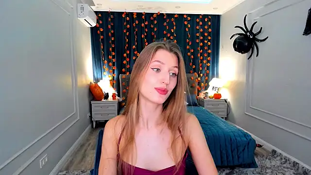 NaturalBeaty online show from October 28, 2025, 4:16 am