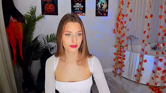 NaturalBeaty online show from November 6, 2025, 4:57 am