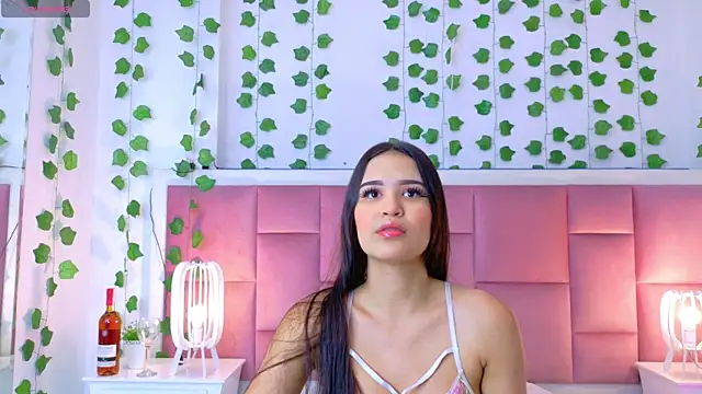 Snapshot of kaily_sweet1 chatting on July 16, 2026, 11:16 am kaily sweet1 online show from July 16, 2026, 11:16 am